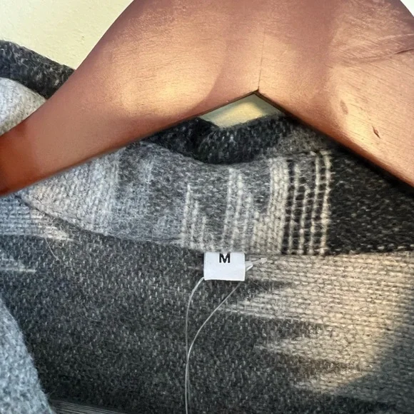 Surfside Jacket Modest Maverick - Picture 4 of 9